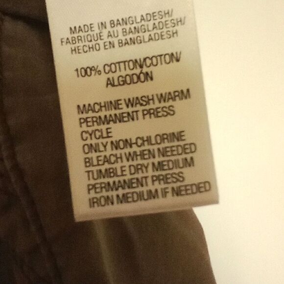 IZOD Women's 100% cotton shorts size 14 - Picture 7 of 7